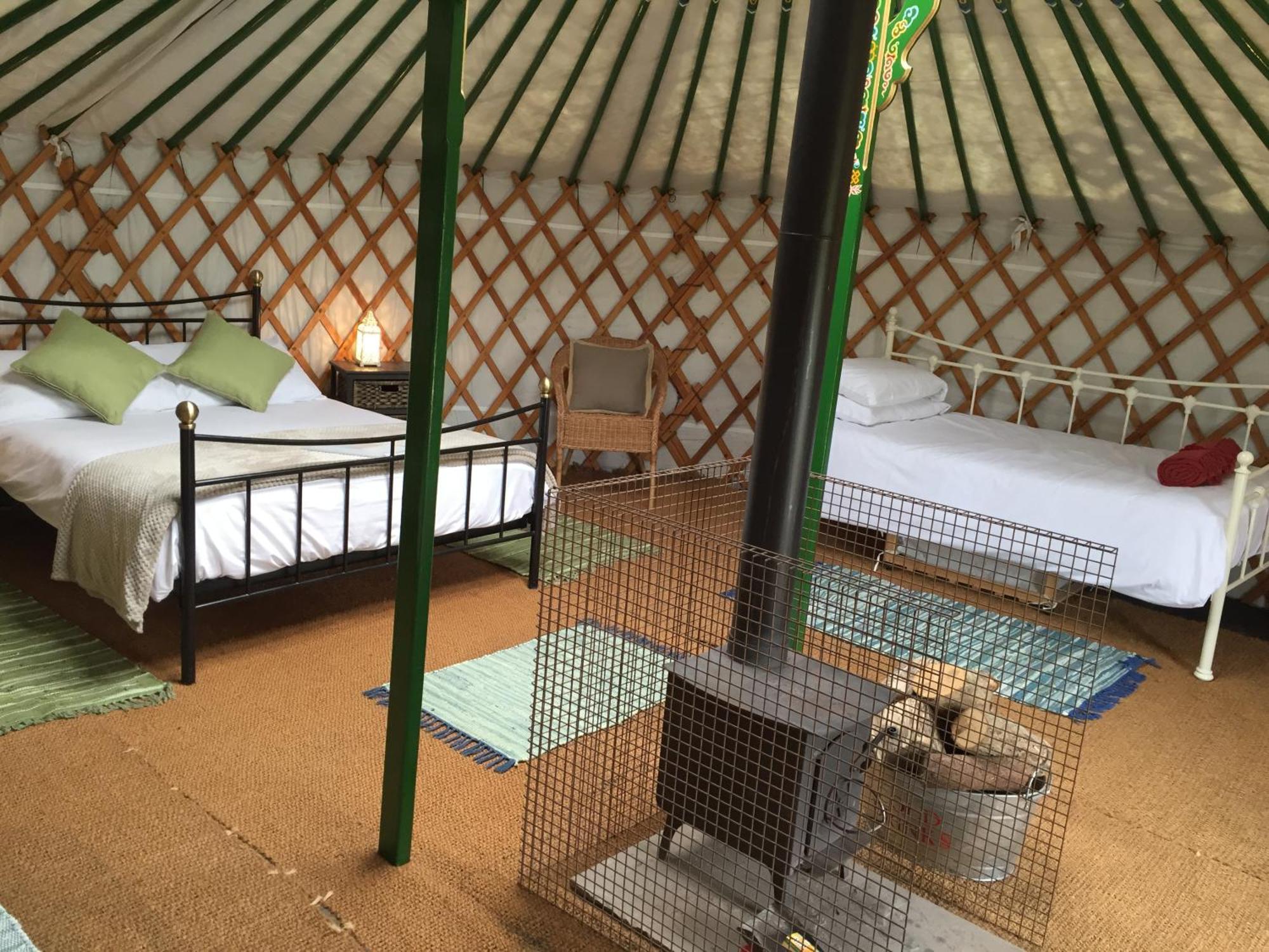 Отель Caalm Camp Stour Provost Экстерьер фото